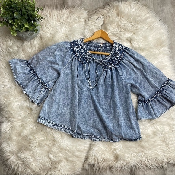 Free People Ainsley Denim‎ Top - Picture 1 of 9